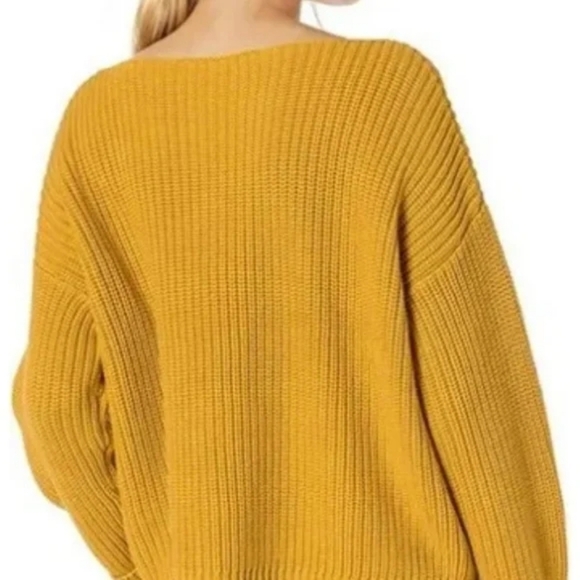 FRENCH Connection Mustard Yellow Waffle Knit Oversized Boatneck Cropped Sweater - Picture 2 of 13